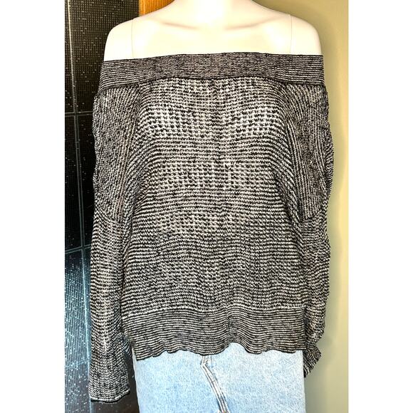 Free People Alana Sweater Off Shoulder Slouchy Boxy Black White Size Medium - Picture 1 of 9